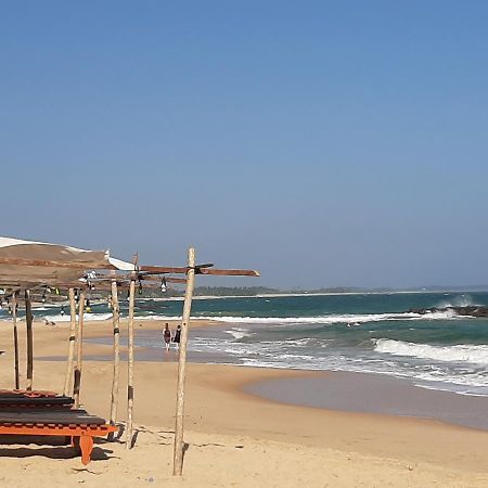 Lobster Beach 호텔 탕갈레 외부 사진